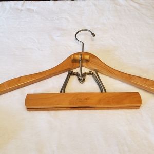 Wooden Hanger "The Scot"